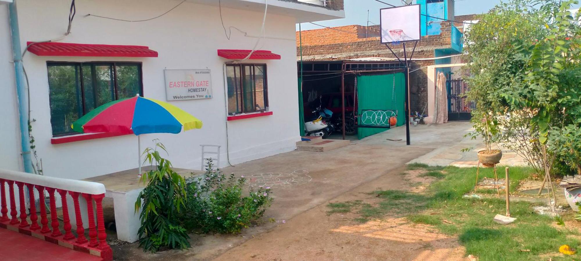 Eastern Gate Homestay Khajurāho Esterno foto